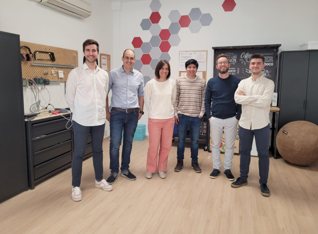 Equipo de Tefipro sonriente